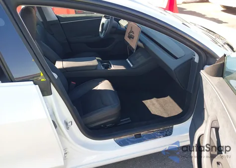 2025 Tesla Model 3 Long Range All-Wheel Drive from USA, damaged, VIN 5YJ3E1EB6SF938863